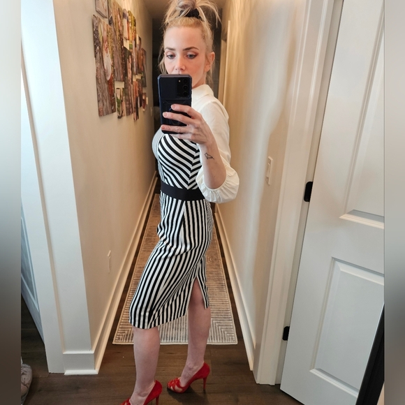 NWT 🔳 NY&Co Dress - SIZE XS - Picture 4 of 16